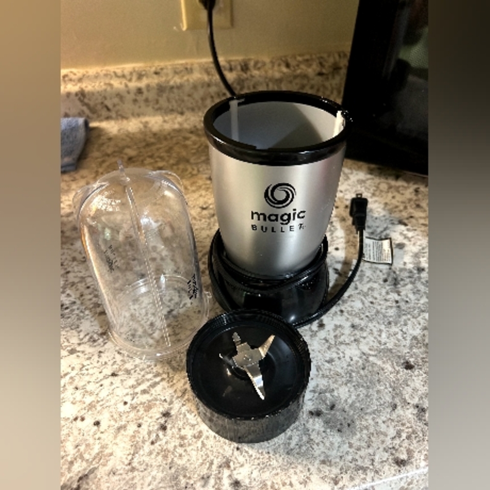 Silver Magic Bullet Blender